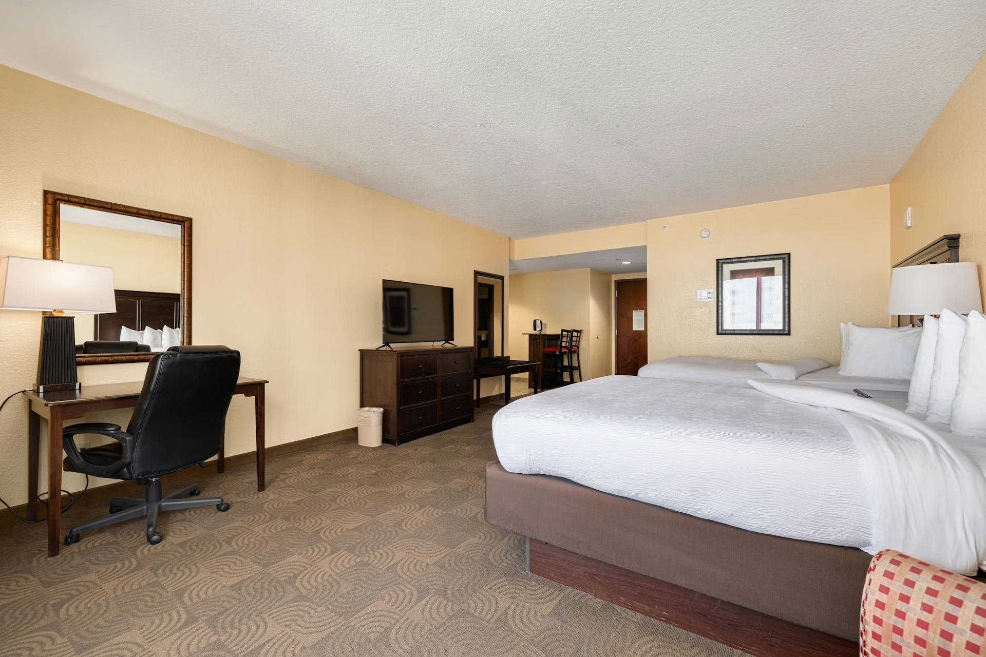 2 Queen Beds, Intracoastal Waterway View with Balcony